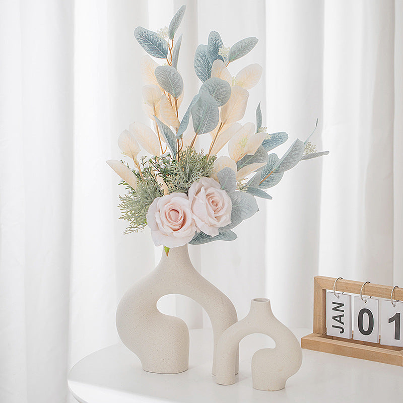 Nordic White Matte Ceramic Vase – Minimalist Dried Flower Holder