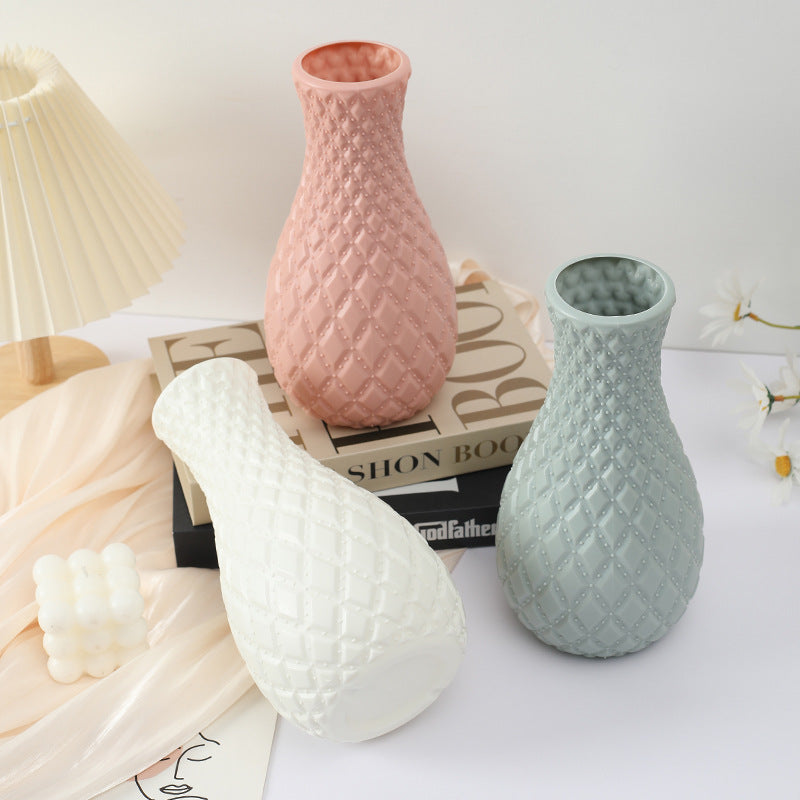 Nordic Style Plastic Decorative Vase – Break-Resistant, Lightweight, Multiple Colours