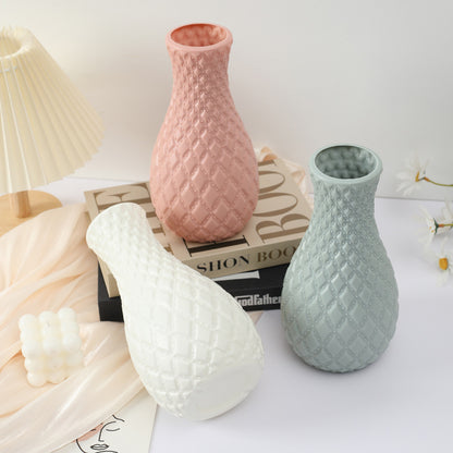 Nordic Style Plastic Decorative Vase – Break-Resistant, Lightweight, Multiple Colours