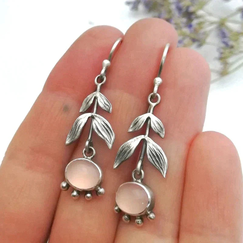 Boho oorbellen met kwartshanger in zilverkleur