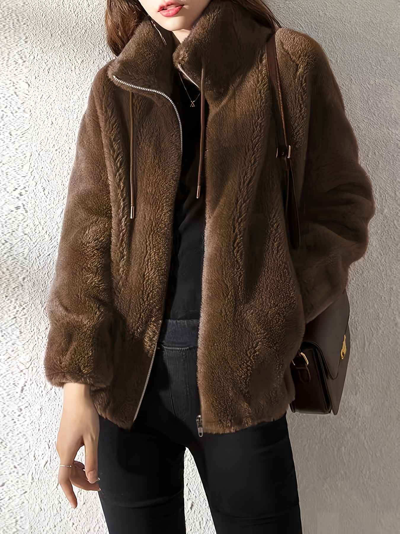 Zip-Front Jacket with a Relaxed Shape and Soft Warm Lining
