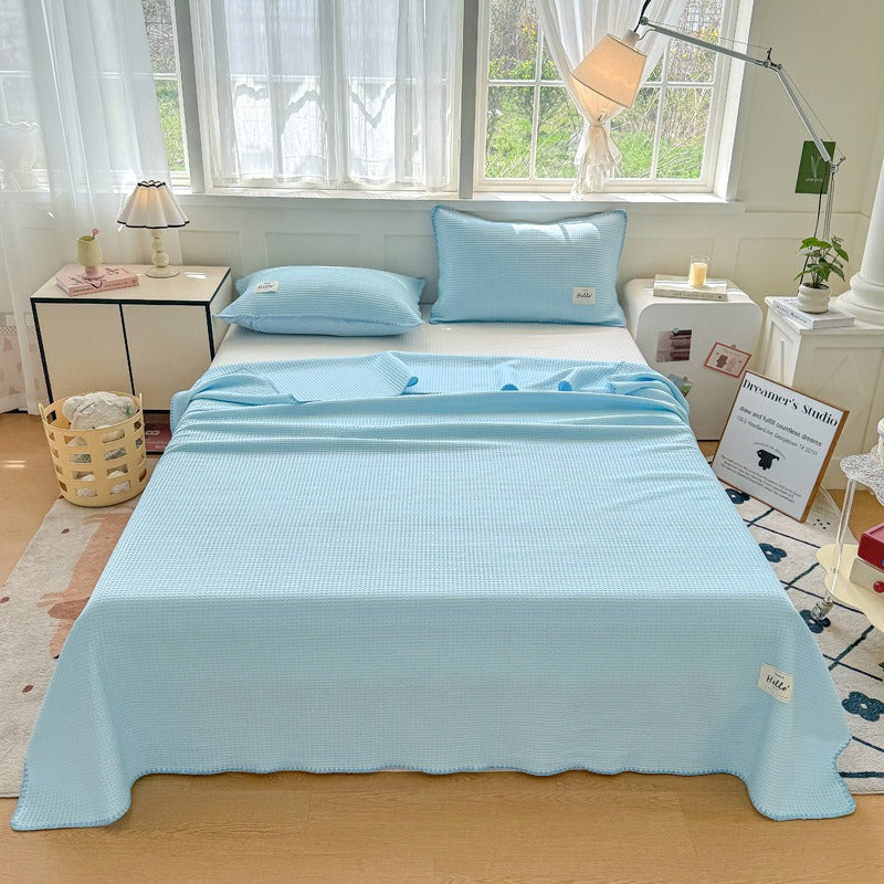 Cooling Summer Blanket Set – Double-Sided Ice Silk Throw with Pillowcases