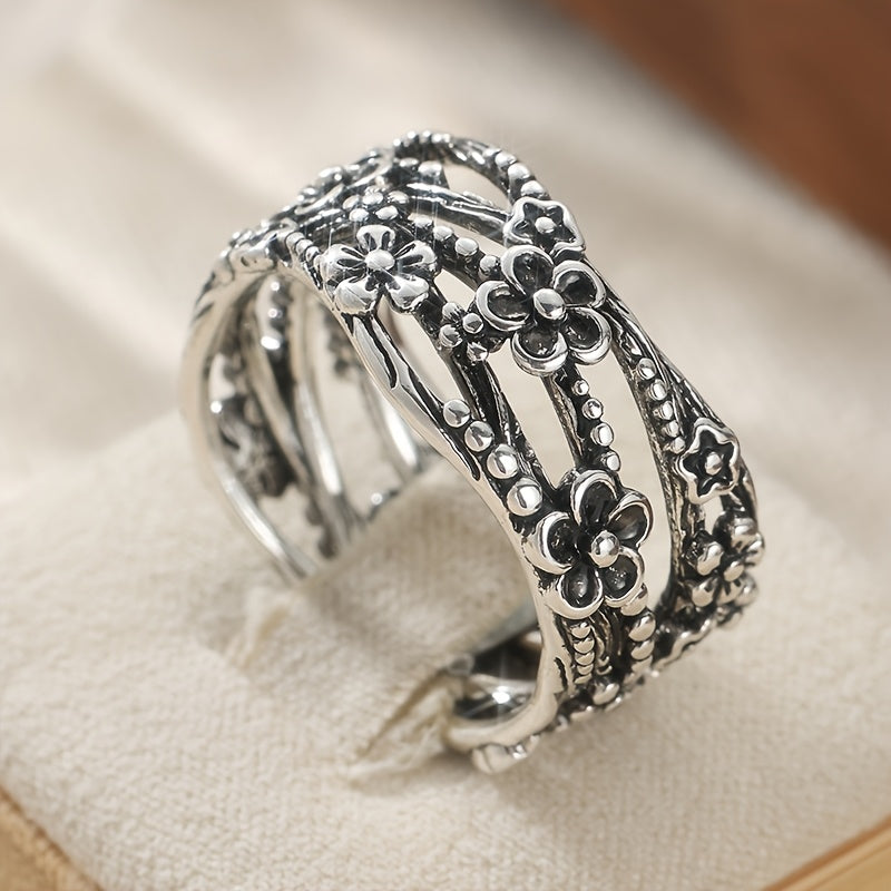 Vintage-Style Carved Floral Branches and Leaf Twist Band Ring
