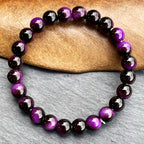 Kralenarmband met stenen in granaatlook