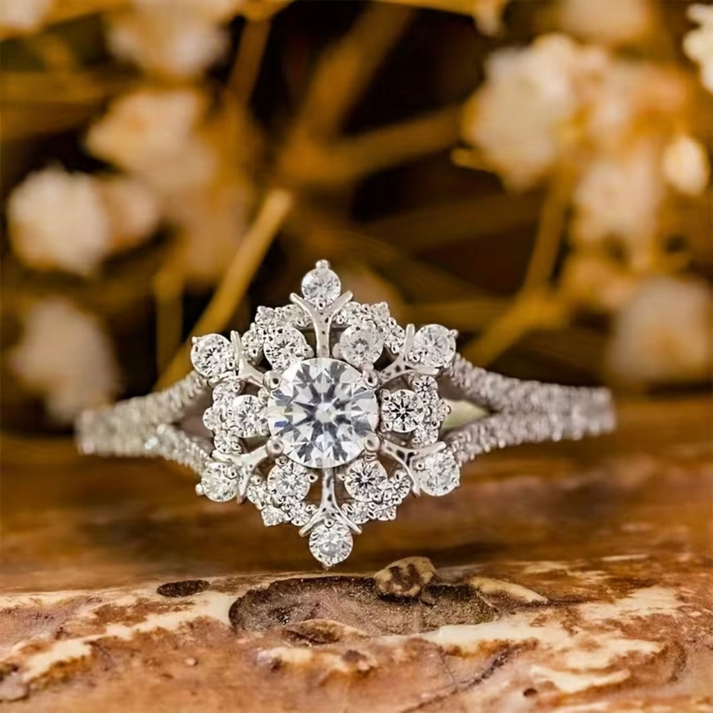 Bloemencluster-ring met diamantlook