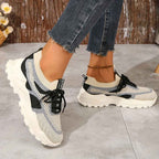 Ademende mesh sneakers met gedempte zool en vetersluiting