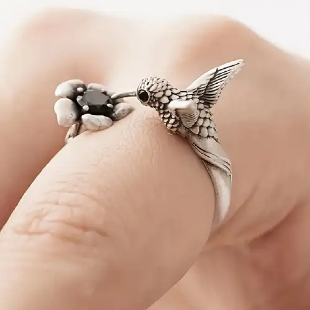 Adjustable Vintage-Style Silver-Tone Hummingbird Ring