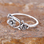 Vintage-Style Bohemian Silver-Plated Flower Ring