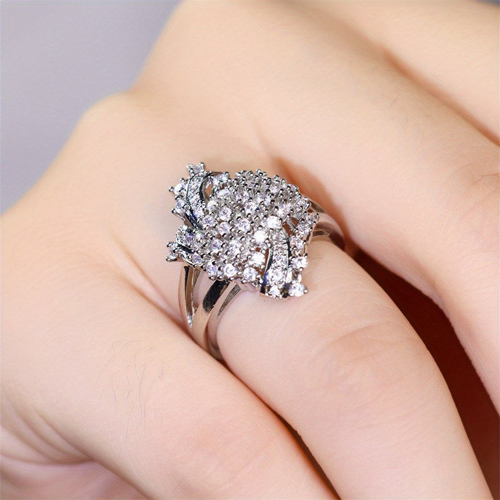 Sparkling Floral Zirconia Diamond-Look Ring