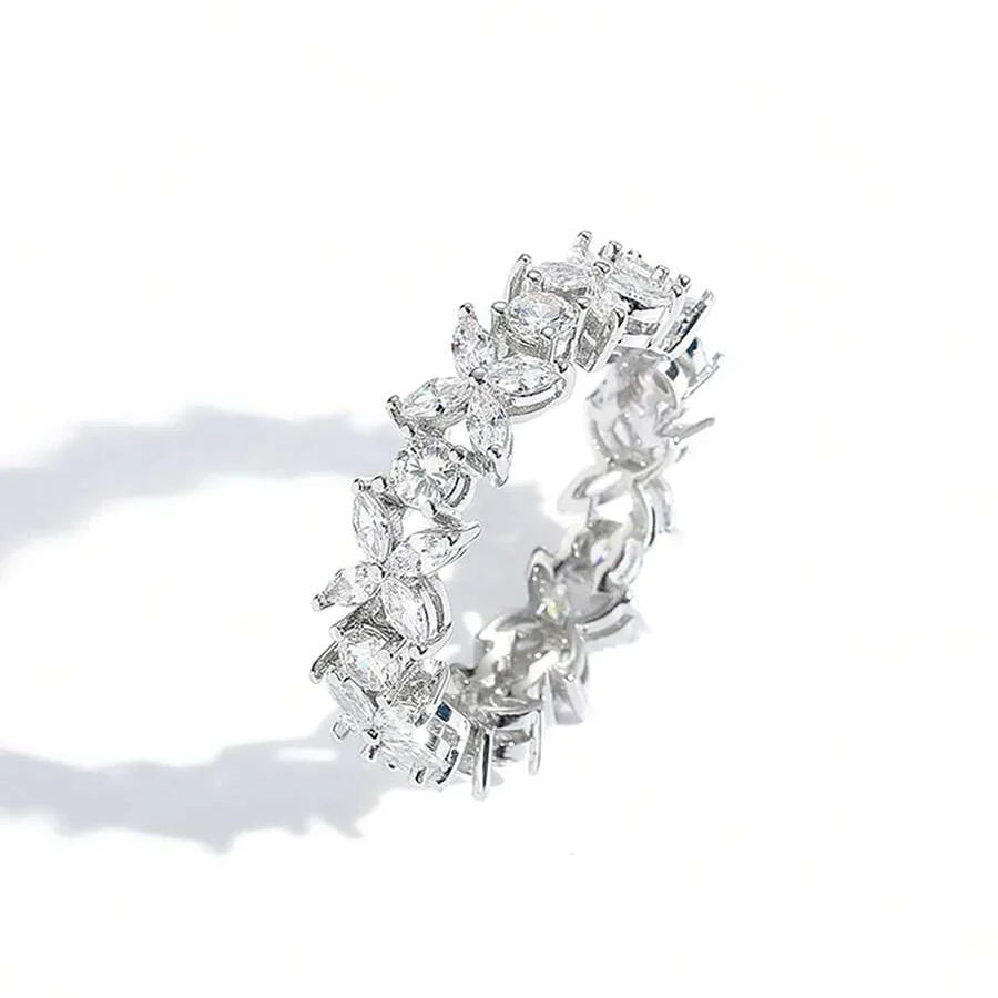 Shiny Marquise Zirconia Inlaid Ring