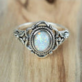 Vintage Silver-Plated Opal-Look Rhinestone Leaf Ring