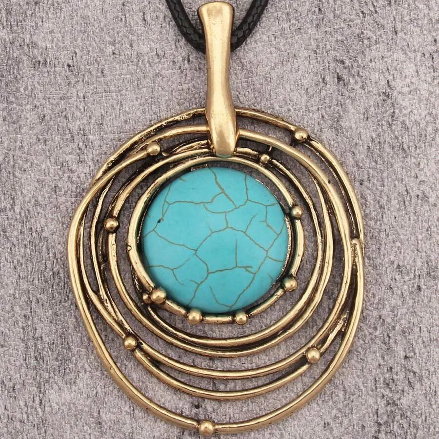 Lange ketting van zwart waskoord met turquoise steen