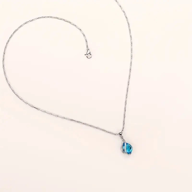 Blue Teardrop Stone Pendant Necklace in Silver Tone