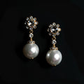 Oorhangers met zirkonia en parel