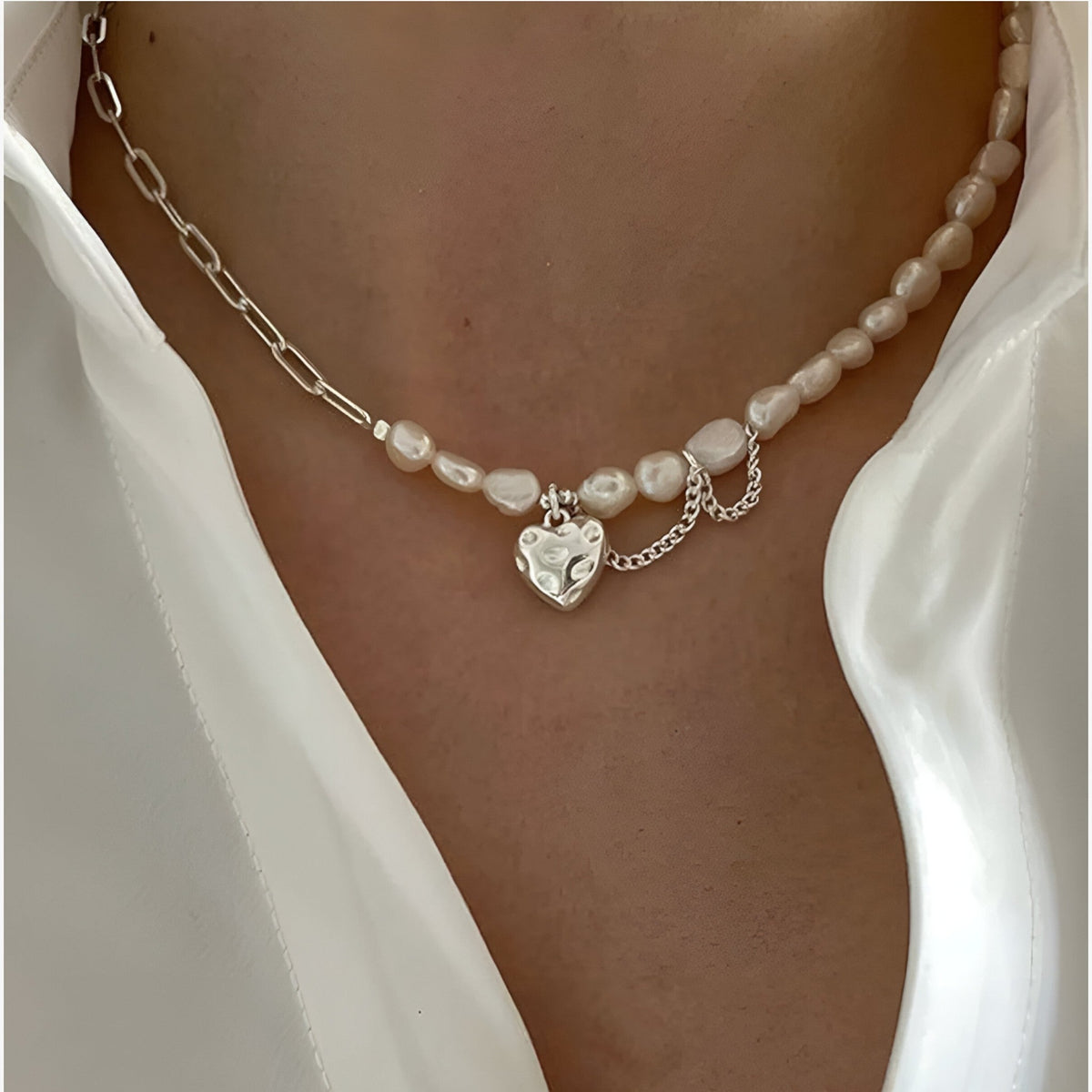 Asymmetric Pearl Necklace with Heart Detail