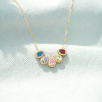 Druppelketting met geboortestenen van het gezin