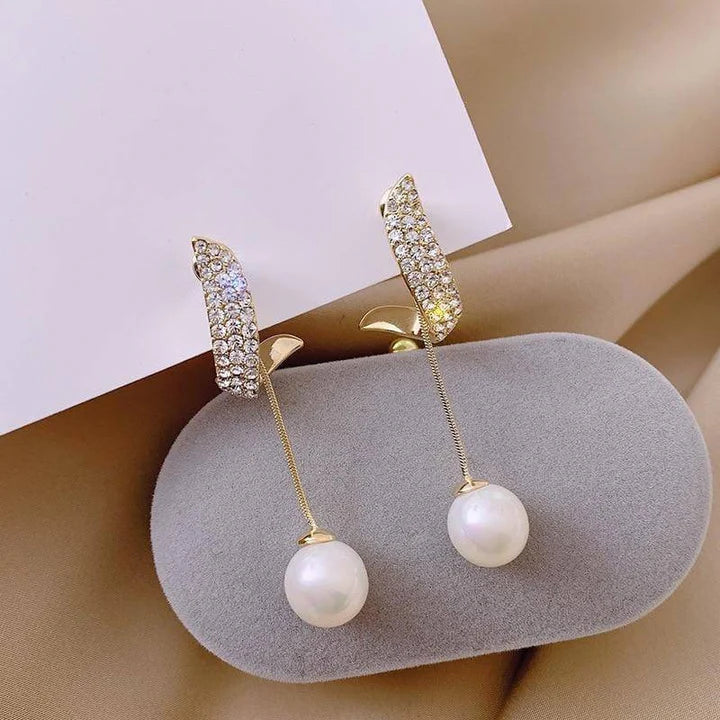 Pearl Drop Bar Earrings in Gold Tone