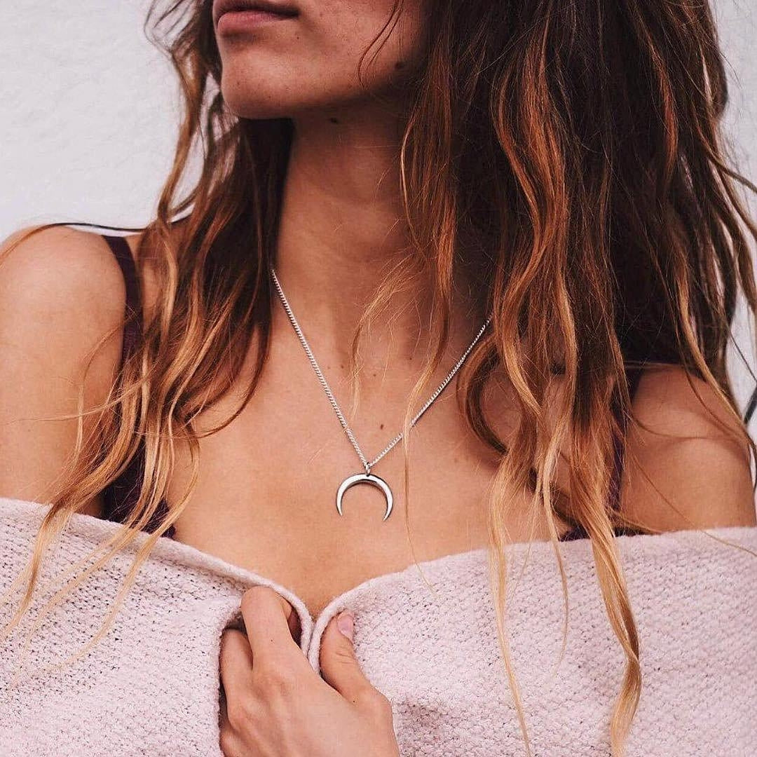 Halvemaanketting