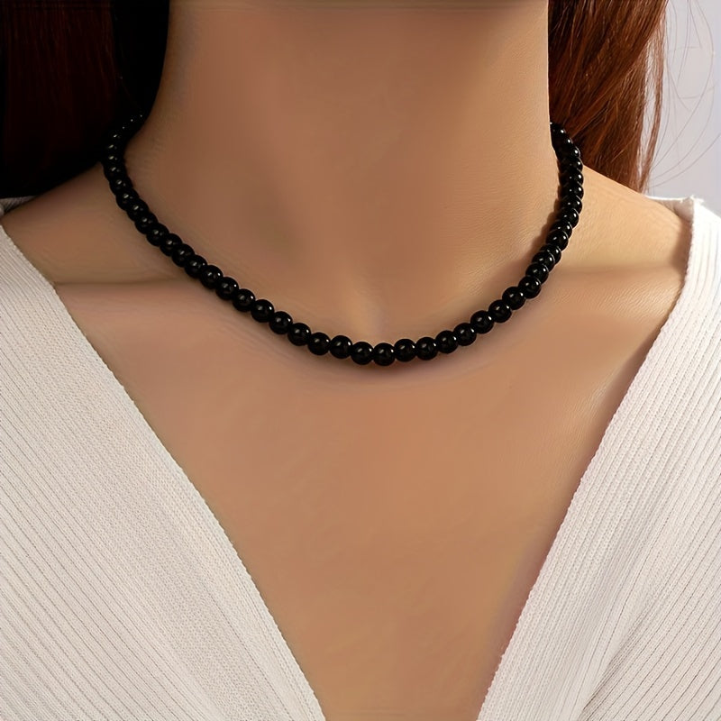 Classic Pearl Necklace in Four Colours