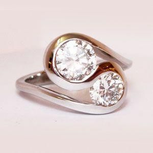 Two-Tone Spiral Ring with Double Round Zirconia