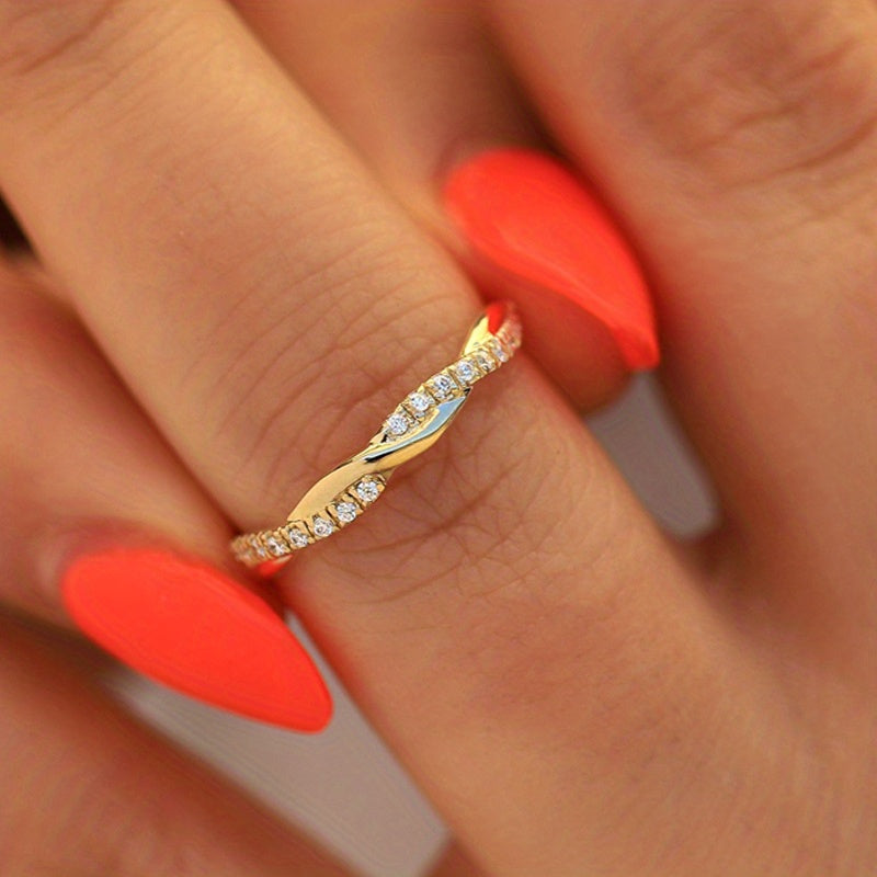 Engagement-Style Ring