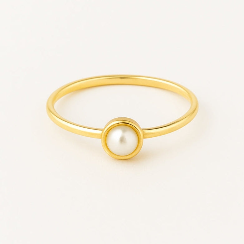 Single Inlaid Pearl Gold-Tone Ring
