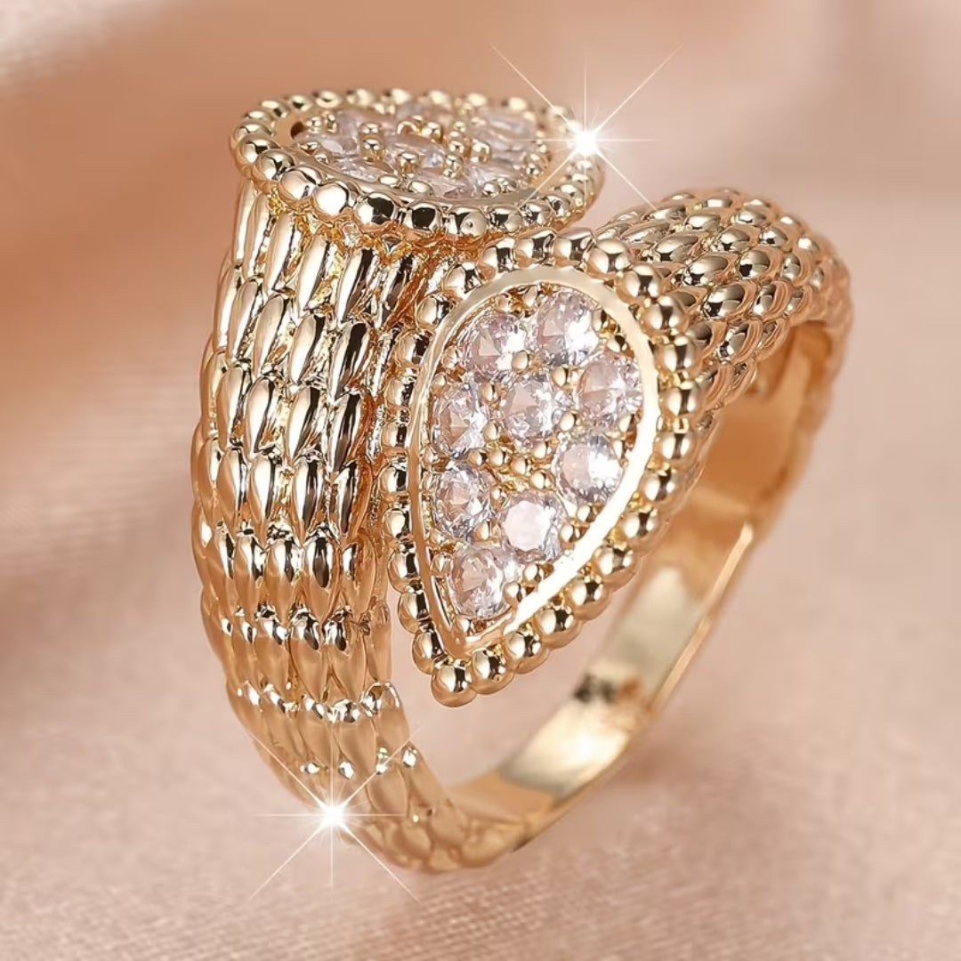 Textured Teardrop Pavé Ring