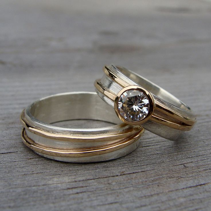 Tofarvet ringsæt i vintagestil med fin zirkonia