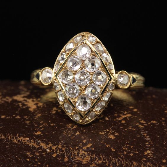 Vintage-Style Crystal Gold-Tone Zirconia Ring