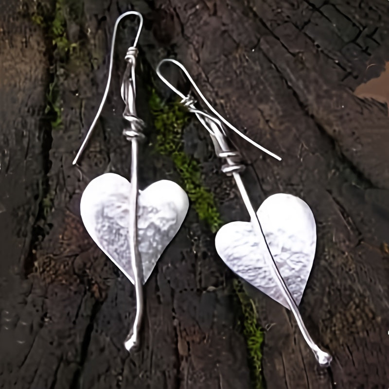 Bohemian Heart-Shaped Leaf Dangle Earrings