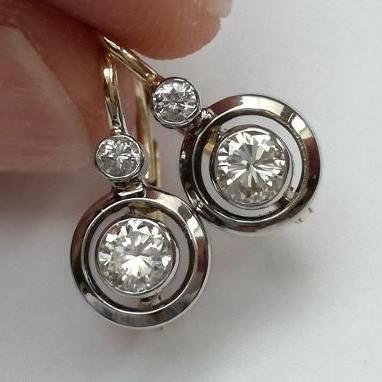 Vintage-Style Silver-Tone Round Zirconia Earrings