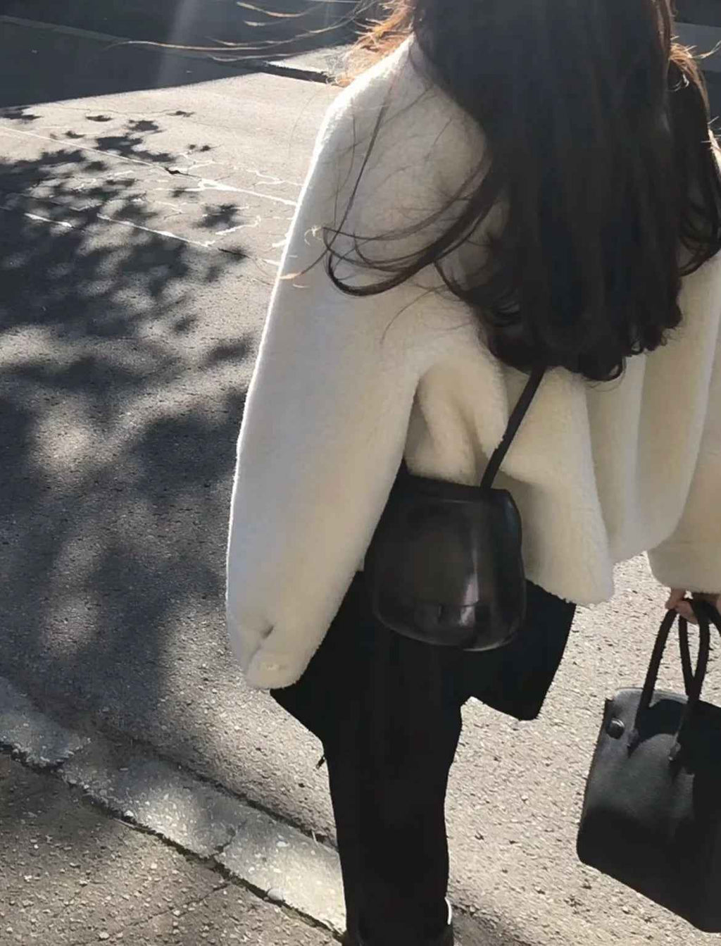 Long-Sleeve Winter Coat with Smooth Minimal Finishing