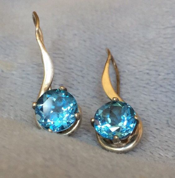 Vintage-Style Blue Rounded Gold-Tone Earrings
