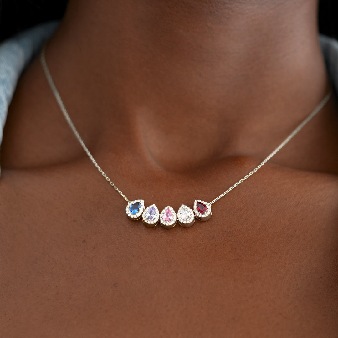 Druppelketting met geboortestenen van het gezin