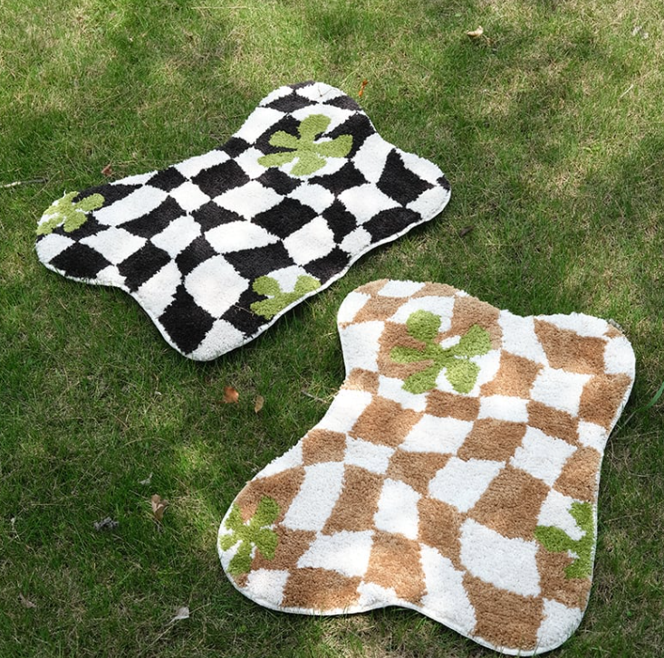 Checkerboard Pattern Non-Slip Carpet – Polyester and TPR Base, 55x70cm