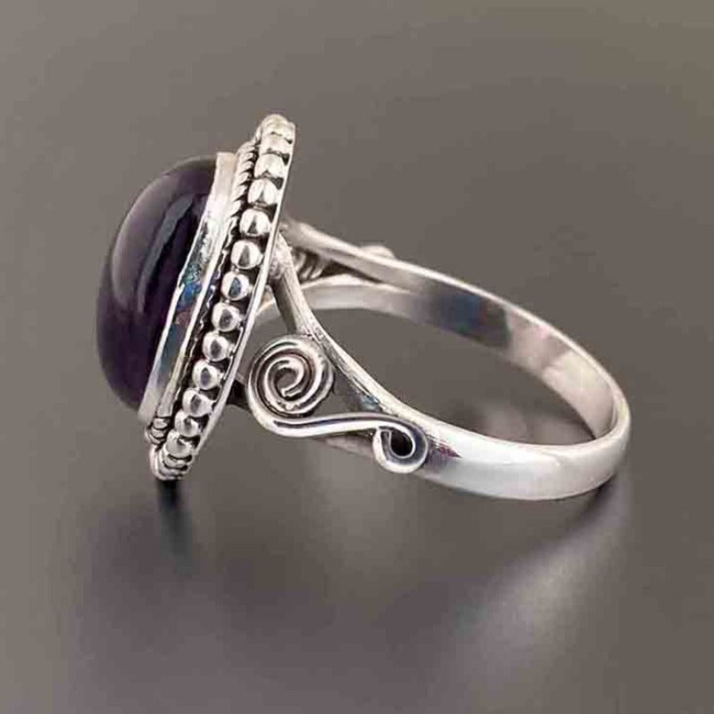 Vintage-Style Oval Purple Zirconia Filigree Cocktail Ring