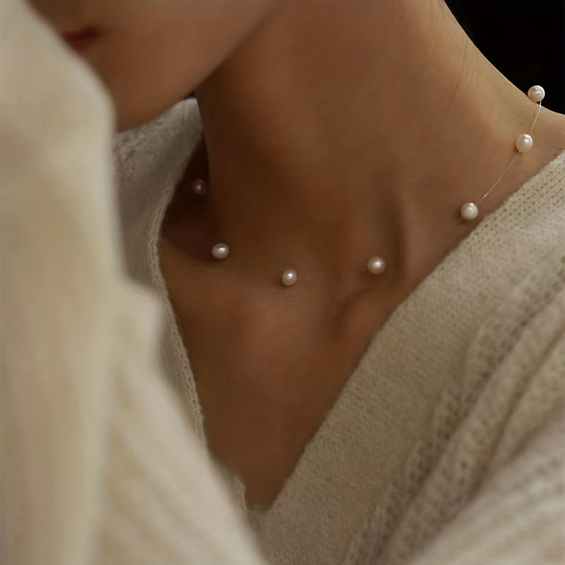 Minimalistische witte parelketting