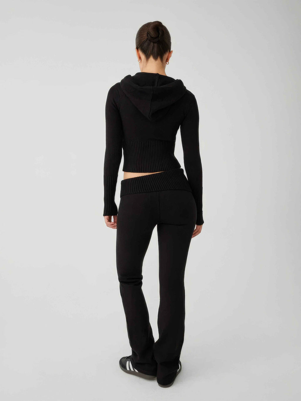 Soft Knit Two-Piece Set with Relaxed Top and Matching Trousers