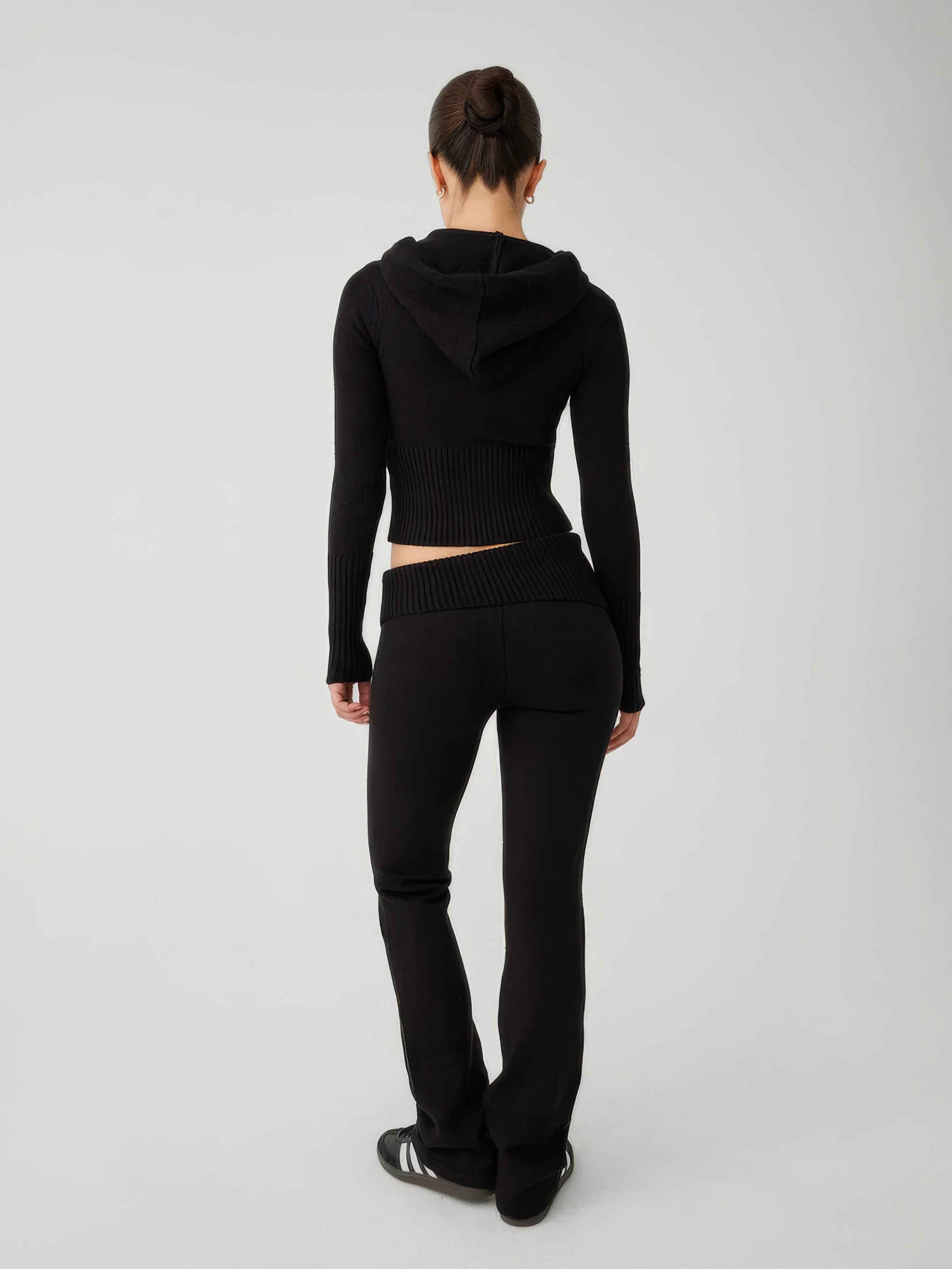 Soft Knit Two-Piece Set with Relaxed Top and Matching Trousers