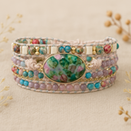 Kralenarmband van blauw calciet en agaat in regenboogkleuren
