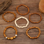 Houten kralenarmband in warme tinten