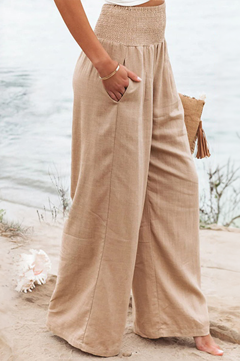 Wide-Leg Trousers in Linen with Smocked Waist