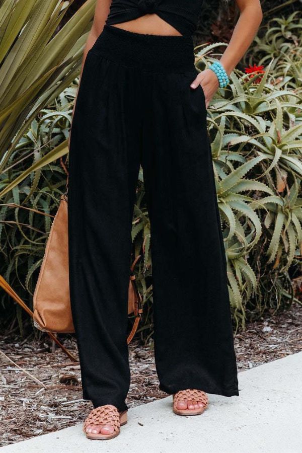 Wide-Leg Trousers in Linen with Smocked Waist