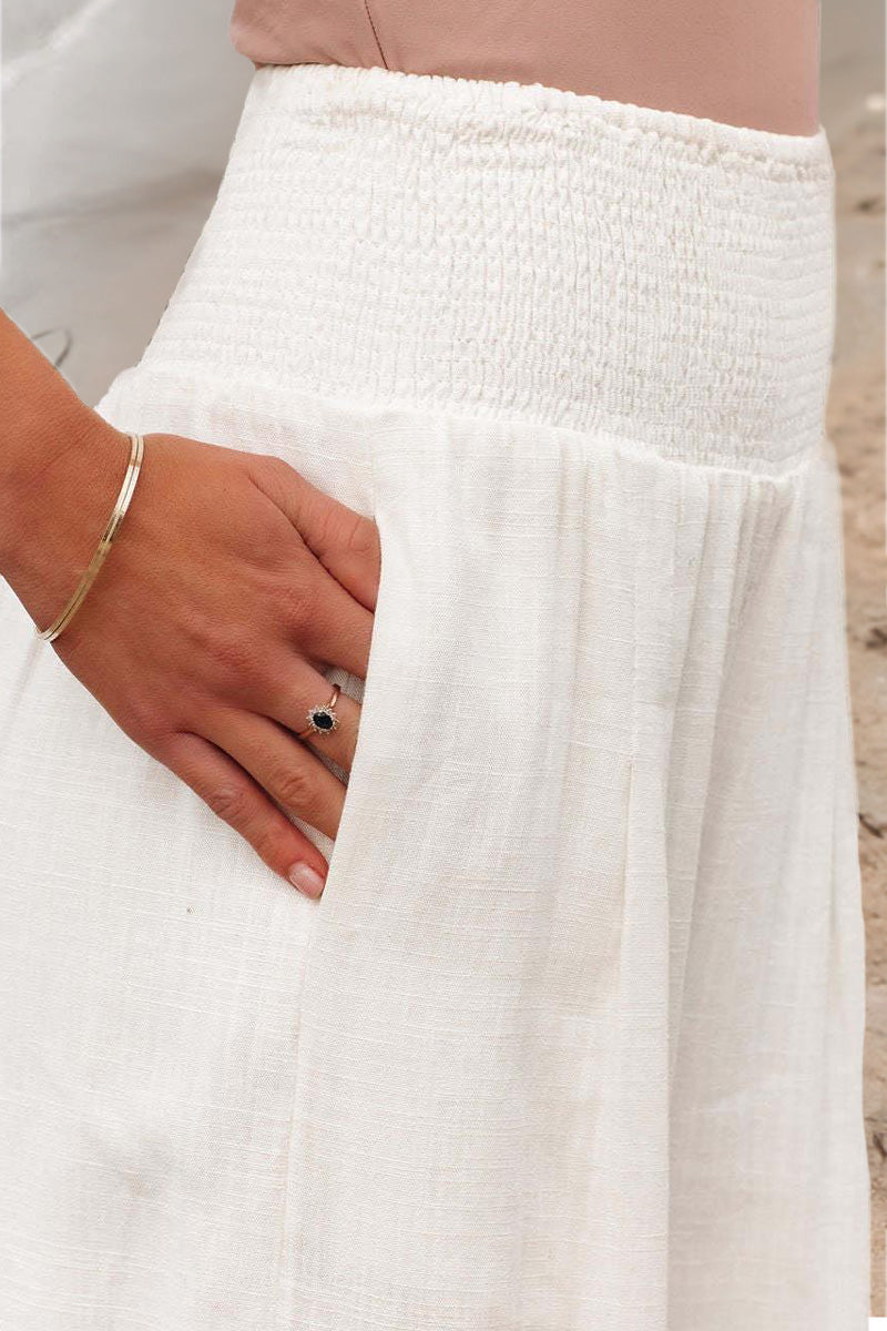 Wide-Leg Trousers in Linen with Smocked Waist