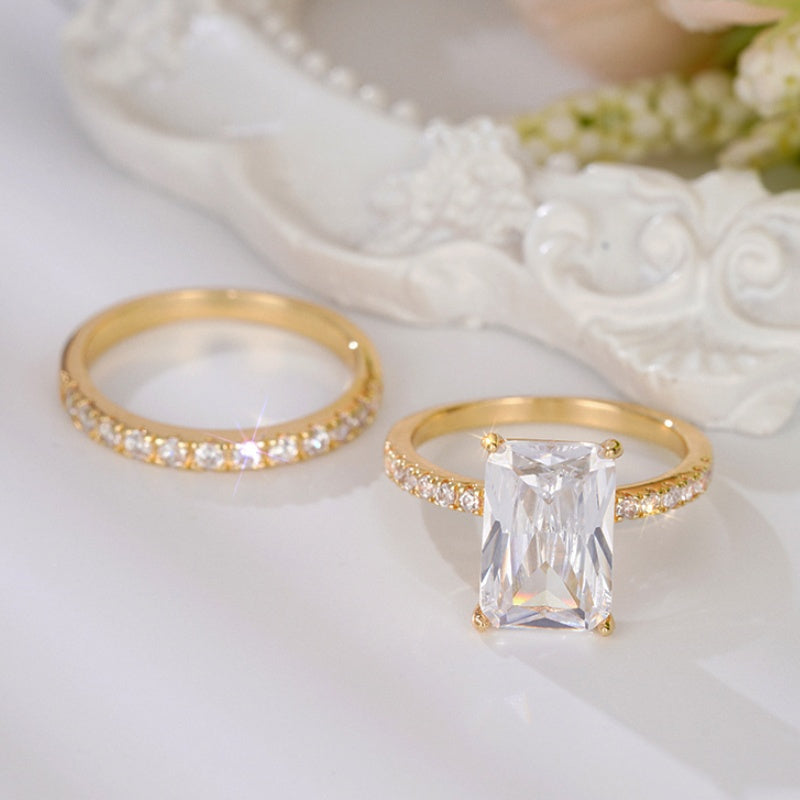 Two-Piece Classic Zirconia Engagement and Wedding Band Set