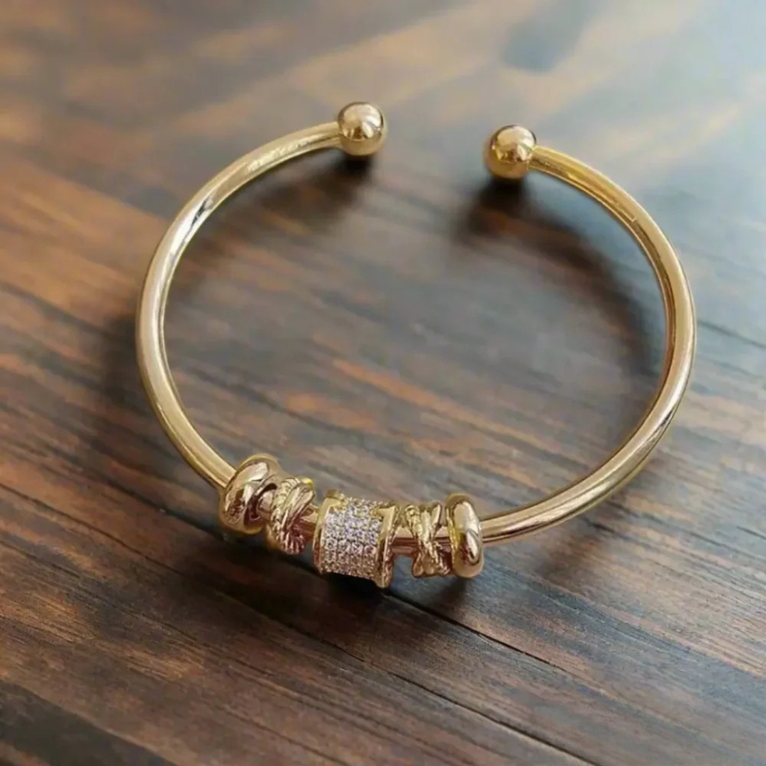 Minimalist Slim Bangle