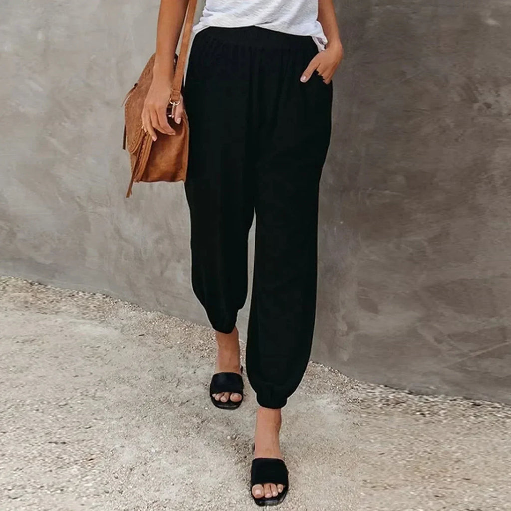 Cuffed Trousers in Linen with Elastic Waist