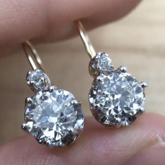Vintage-Style Zirconia Earrings in Platinum Tone