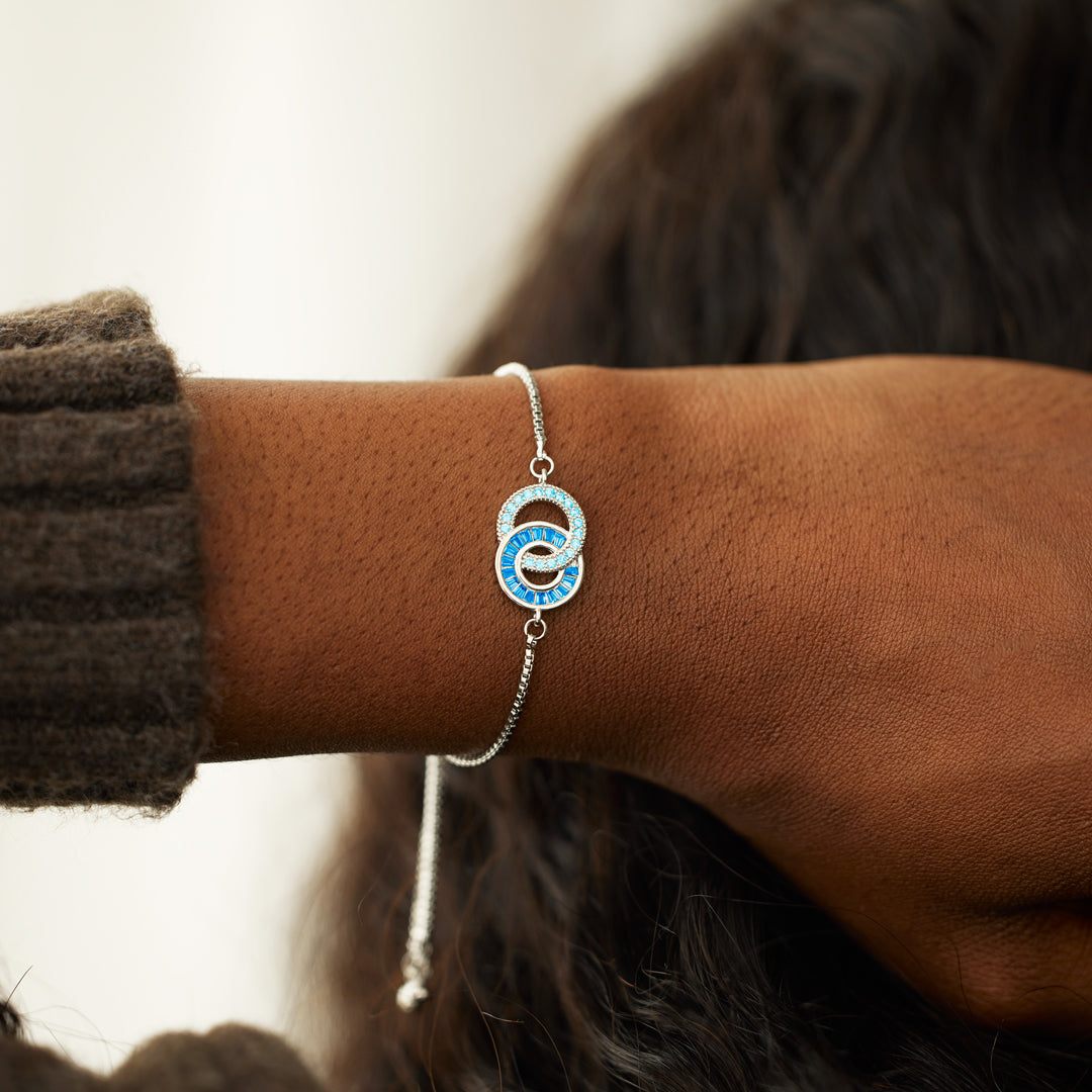 Mother and Daughter Linking Circles Bracelet