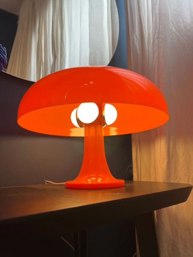 Mushroom Table Lamp – Minimalist LED Bedside & Desk Light